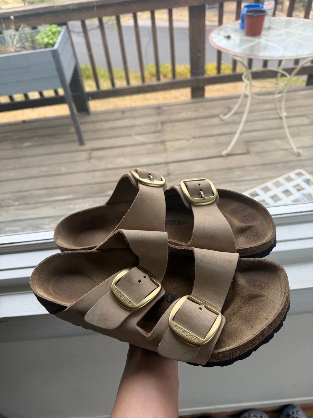 Birkenstock Big Buckle Arizona in Sandcastle